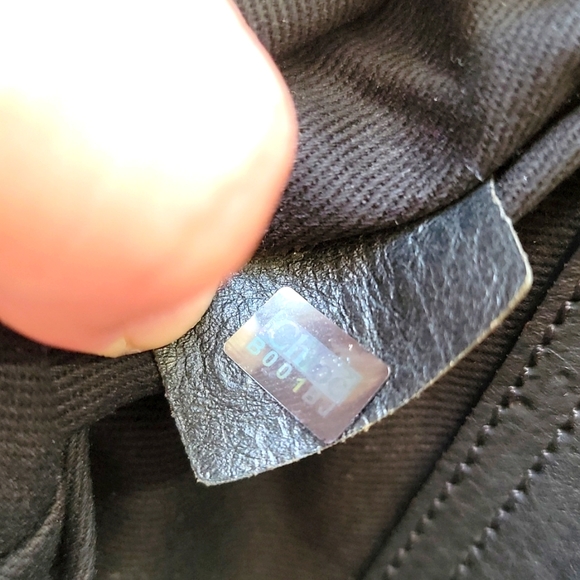 CHLOE - Picture 12 of 17